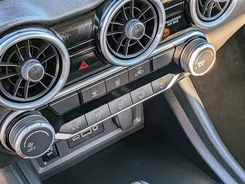 Used 2024 Nissan Sentra SV image 22