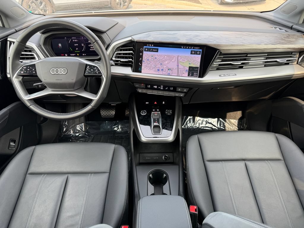 Certified 2023 Audi Q4 e-tron Premium Plus w/ Premium Plus RWD image 2