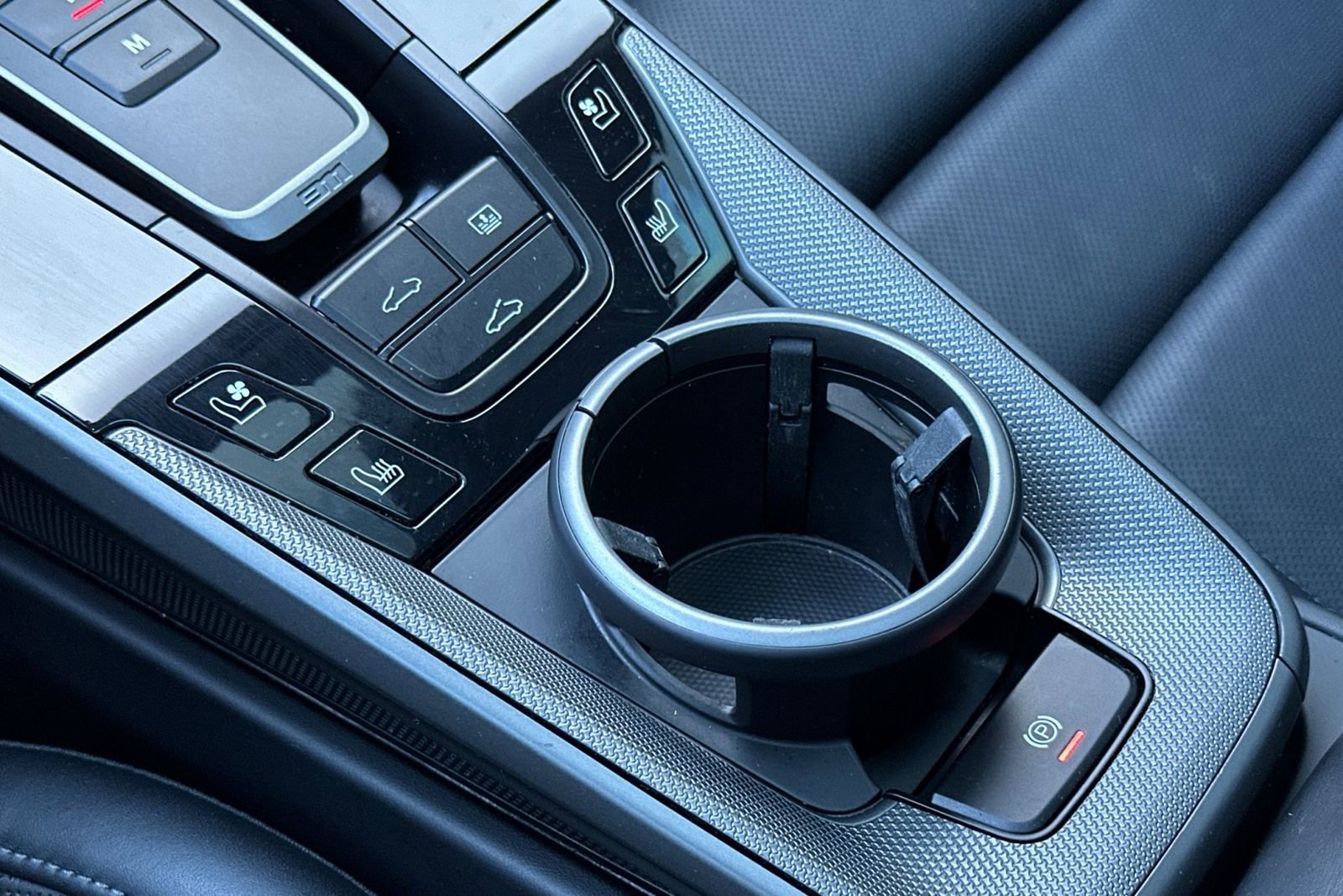 Certified 2020 Porsche 911 Carrera 4S image 25