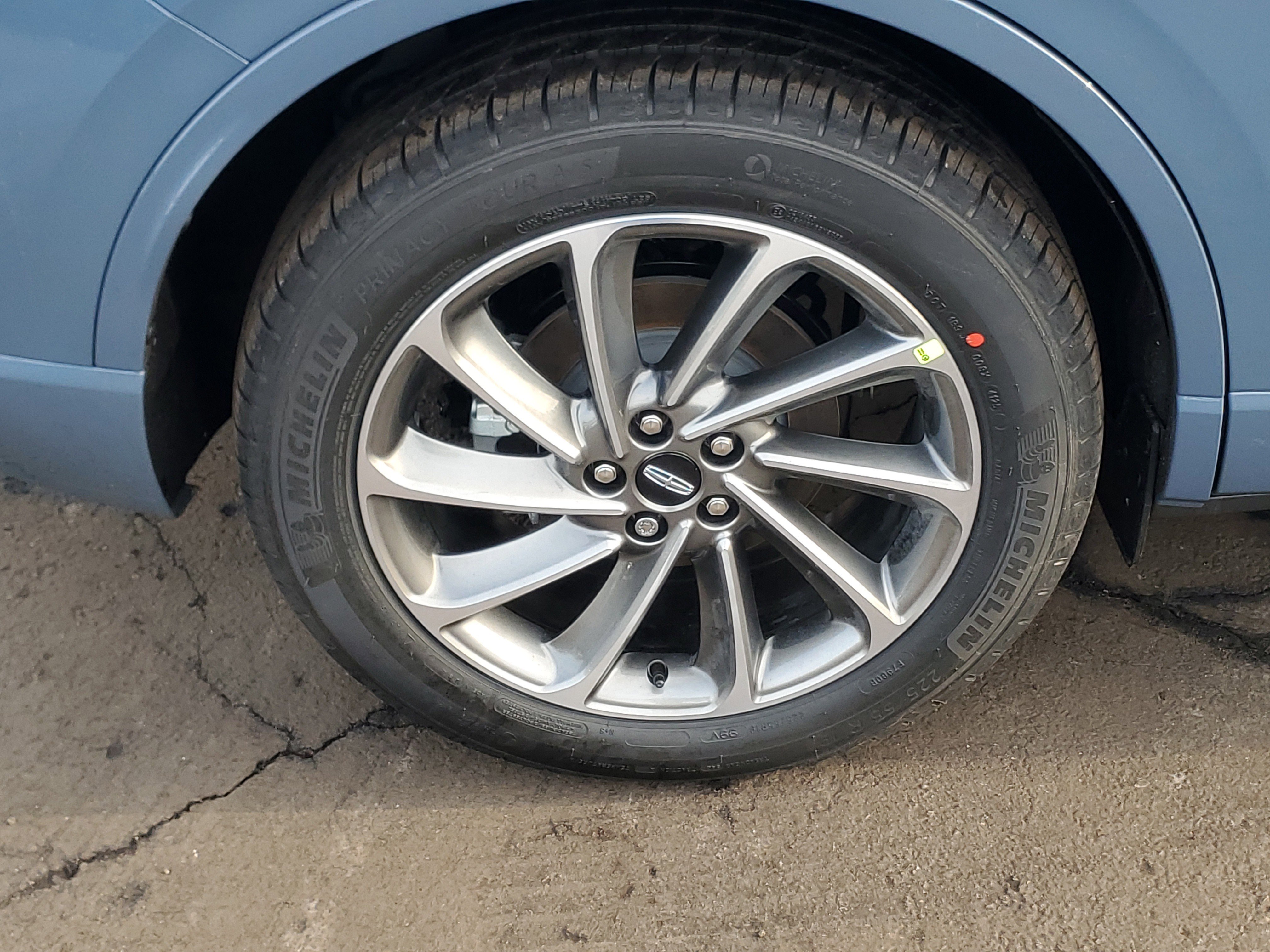 New 2026 Lincoln Corsair Grand Touring w/ Towing Package image 5