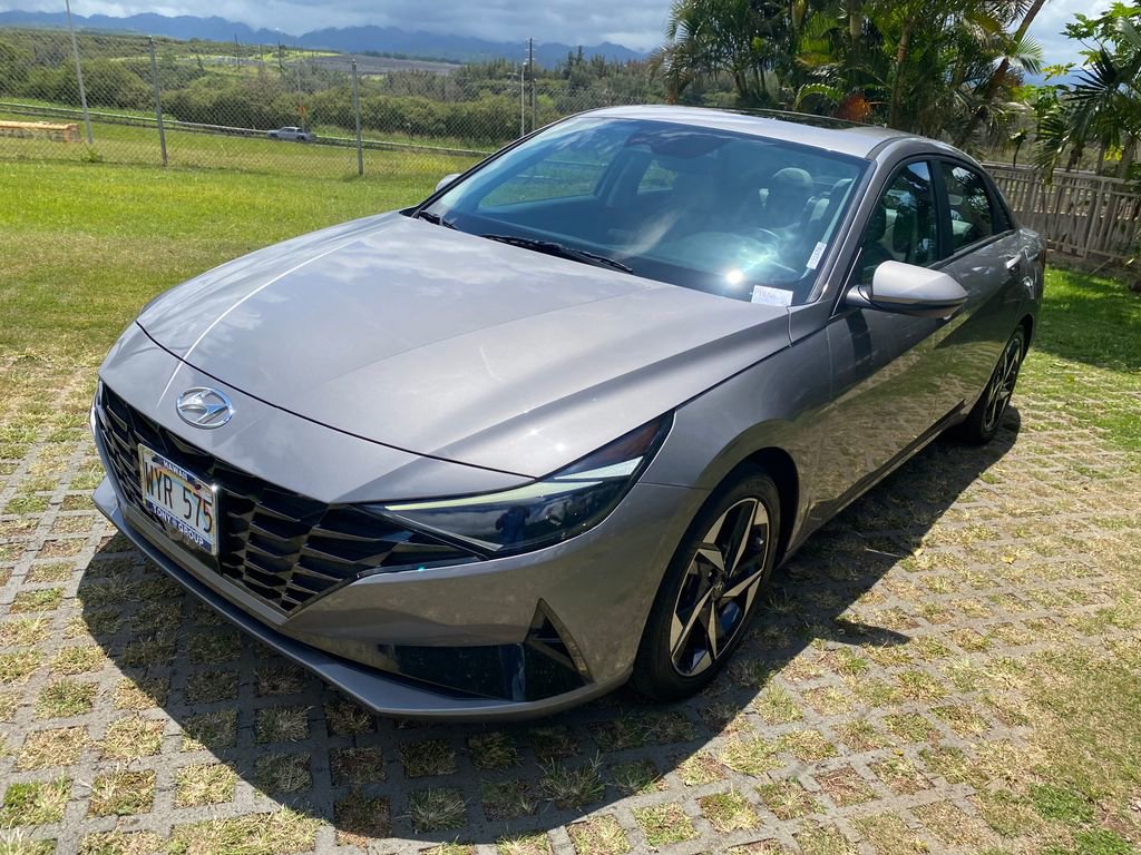 Certified 2023 Hyundai Elantra Limited FWD image 21