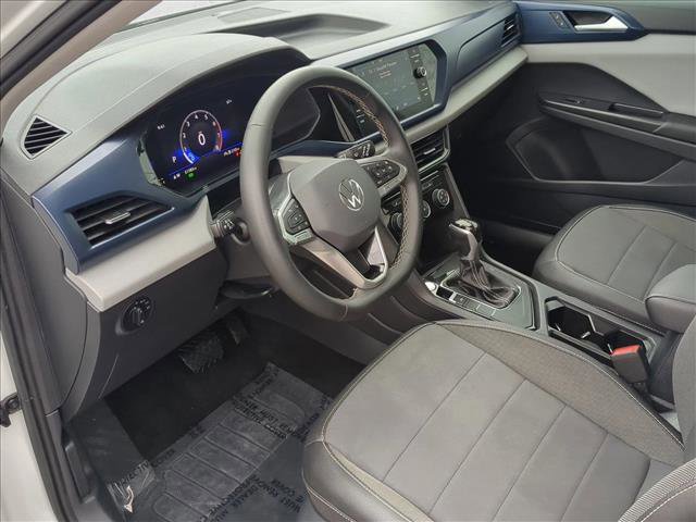 Used 2023 Volkswagen Taos SE image 10