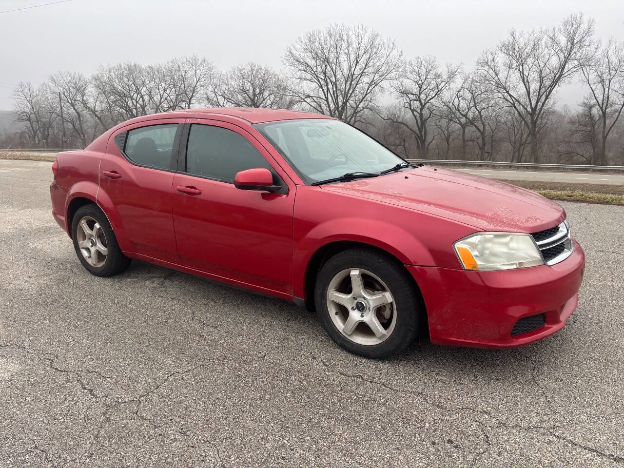 Used 2012 Dodge Avenger SXT image 6