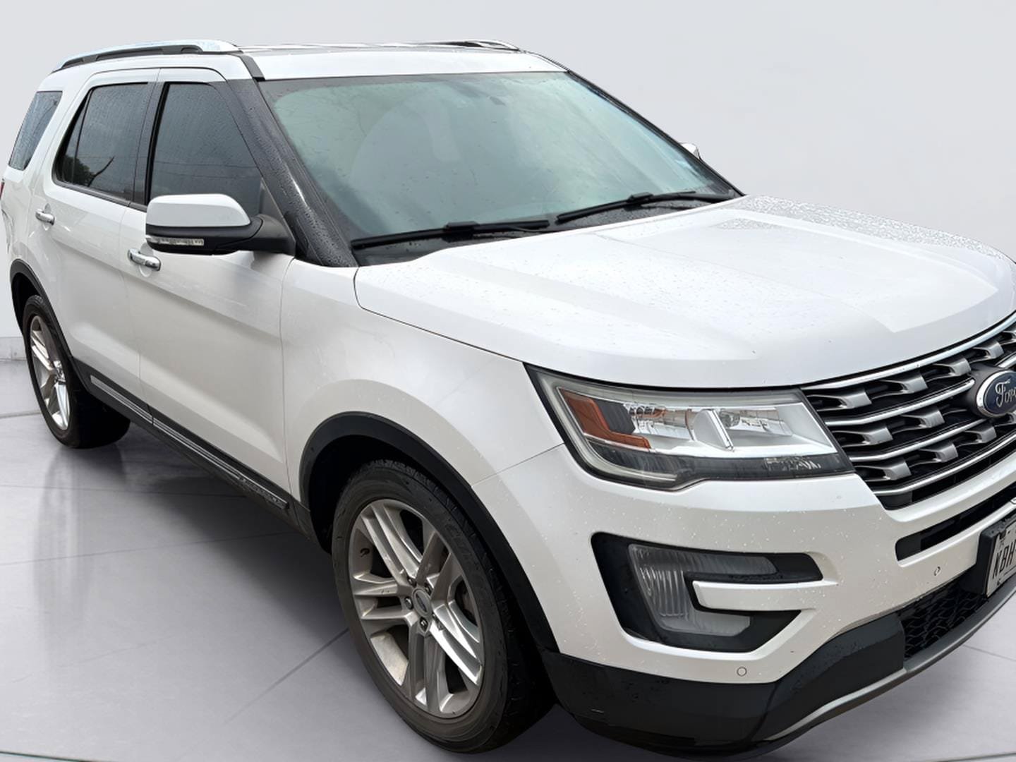 Used 2017 Ford Explorer Limited FWD image 5