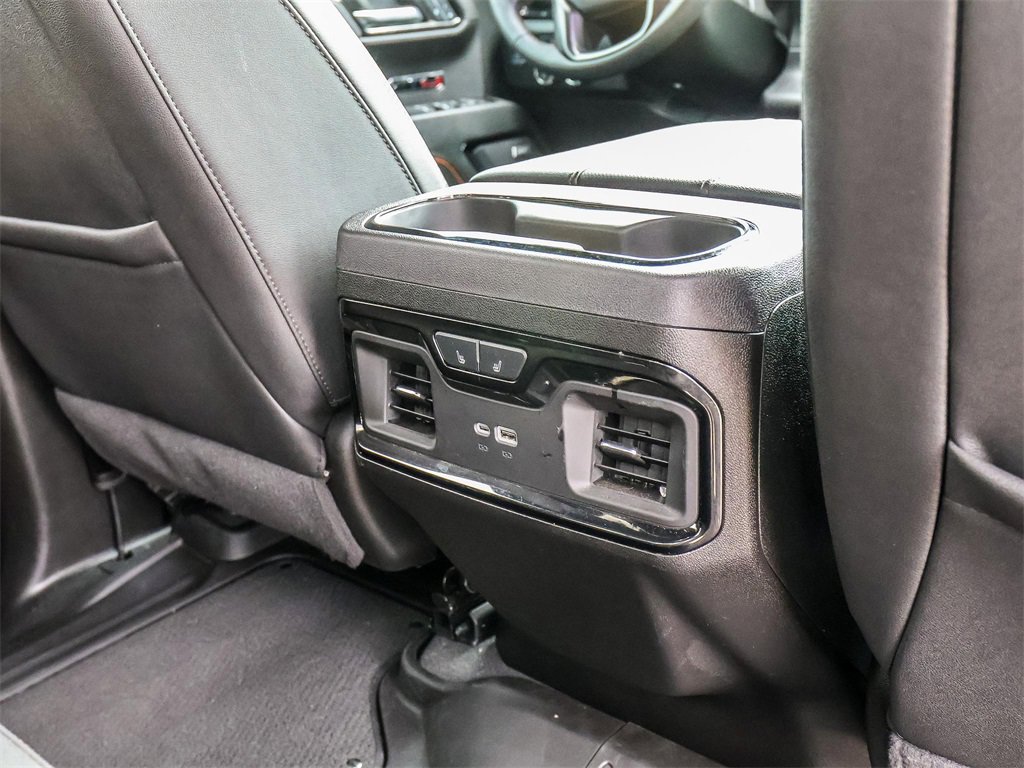 Used 2024 GMC Sierra 1500 AT4 w/ Technology Package image 24