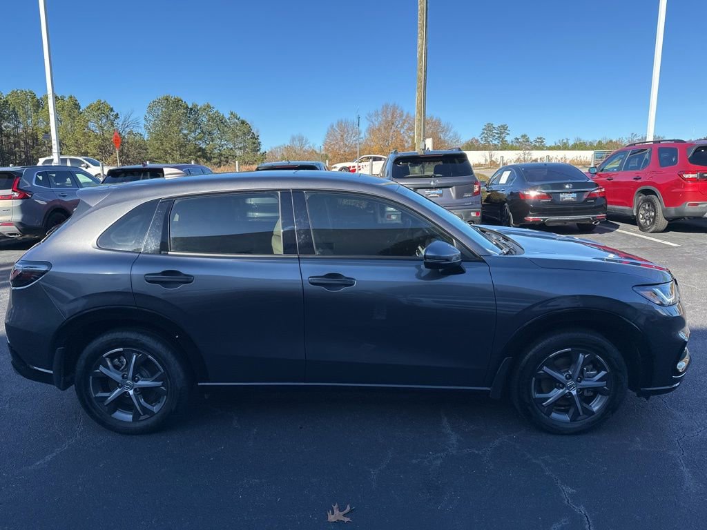 Used 2024 Honda HR-V EX-L image 2