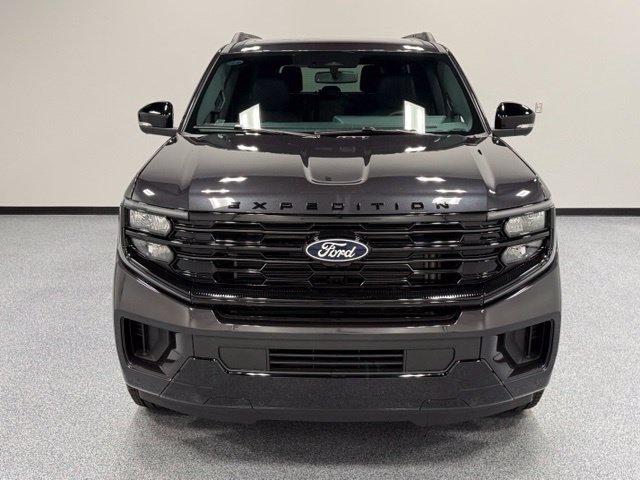 New 2027 Ford Expedition Max Platinum w/ Stealth Appearance Package AWD/4WD image 3