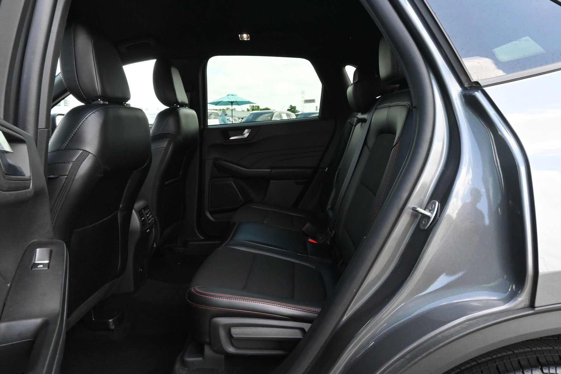 Used 2025 Ford Escape ST-Line AWD/4WD image 20