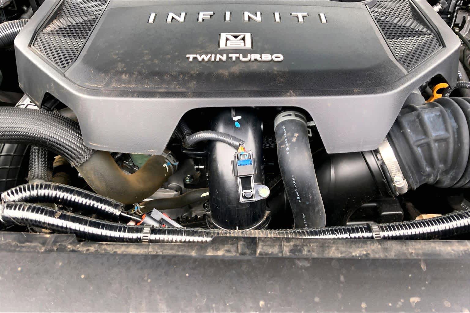 Used 2025 INFINITI QX80 Sensory AWD/4WD image 33