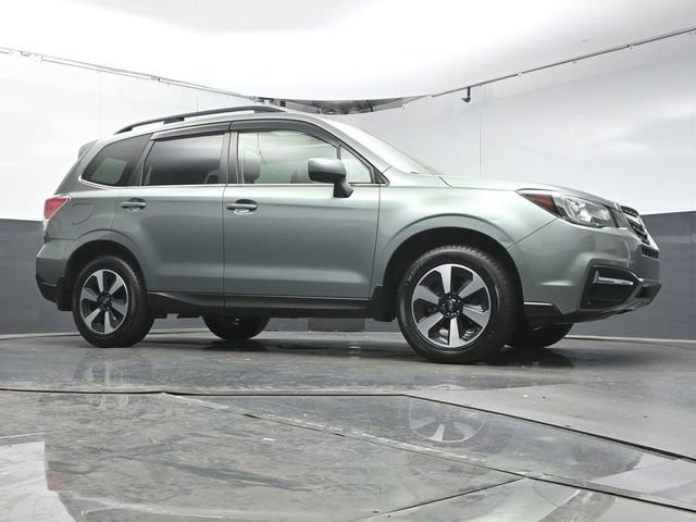 Used 2018 Subaru Forester 2.5i Limited AWD/4WD image 31
