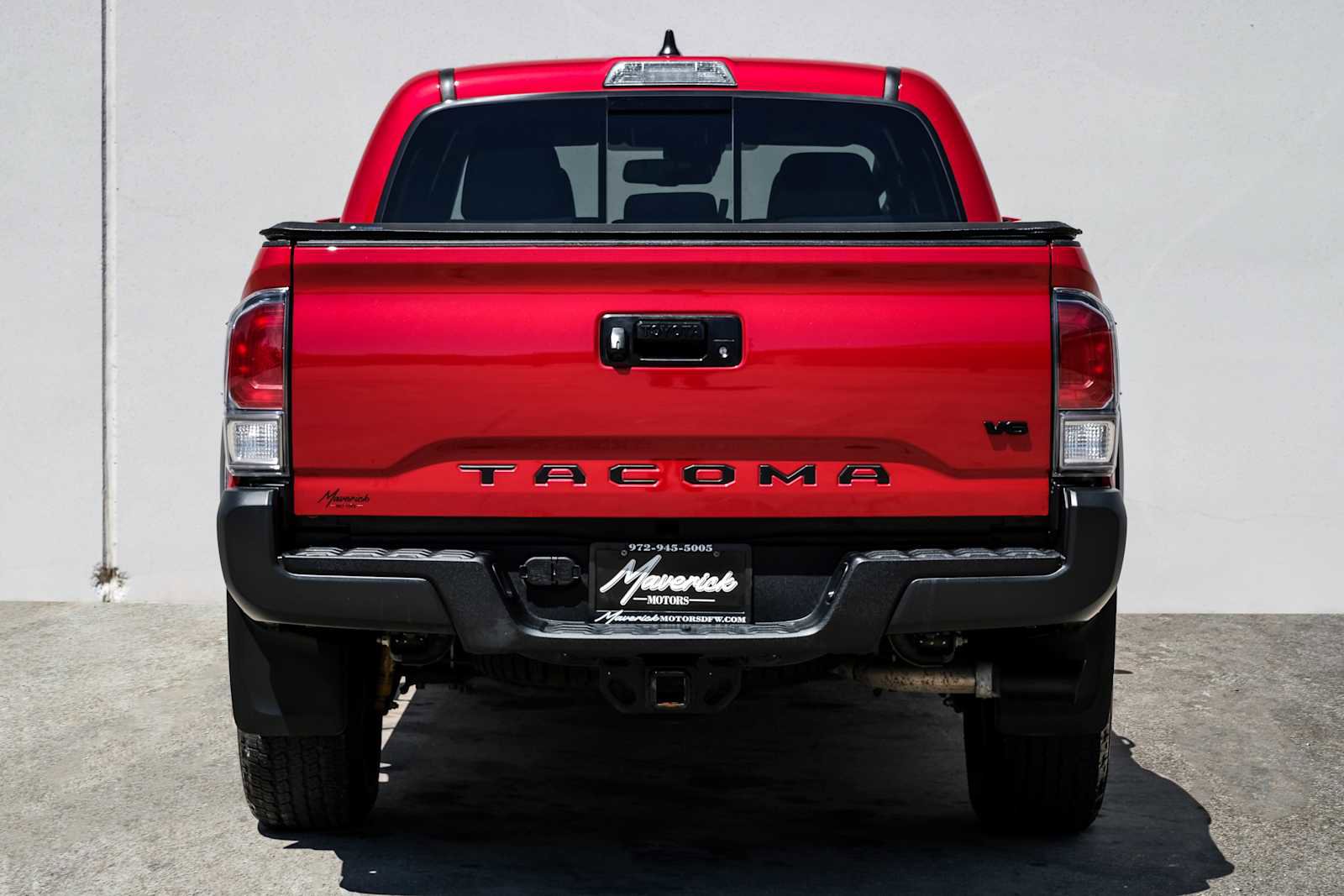 Used 2021 Toyota Tacoma TRD Off-Road AWD/4WD image 9
