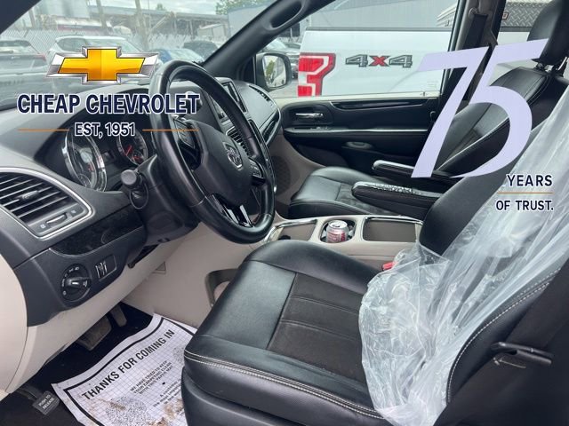 Used 2019 Dodge Grand Caravan SXT FWD image 8