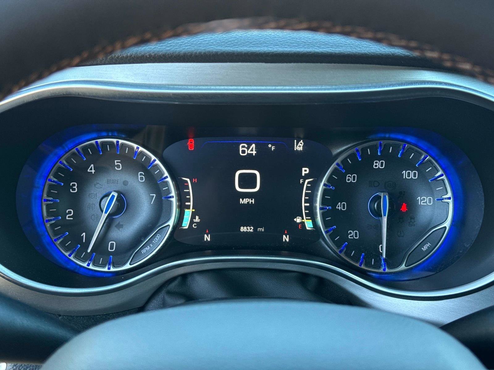 Used 2024 Chrysler Pacifica Pinnacle image 34