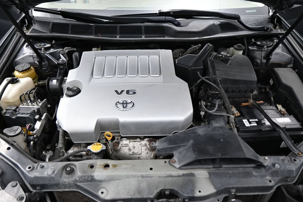 Used 2009 Toyota Avalon XLS FWD image 25