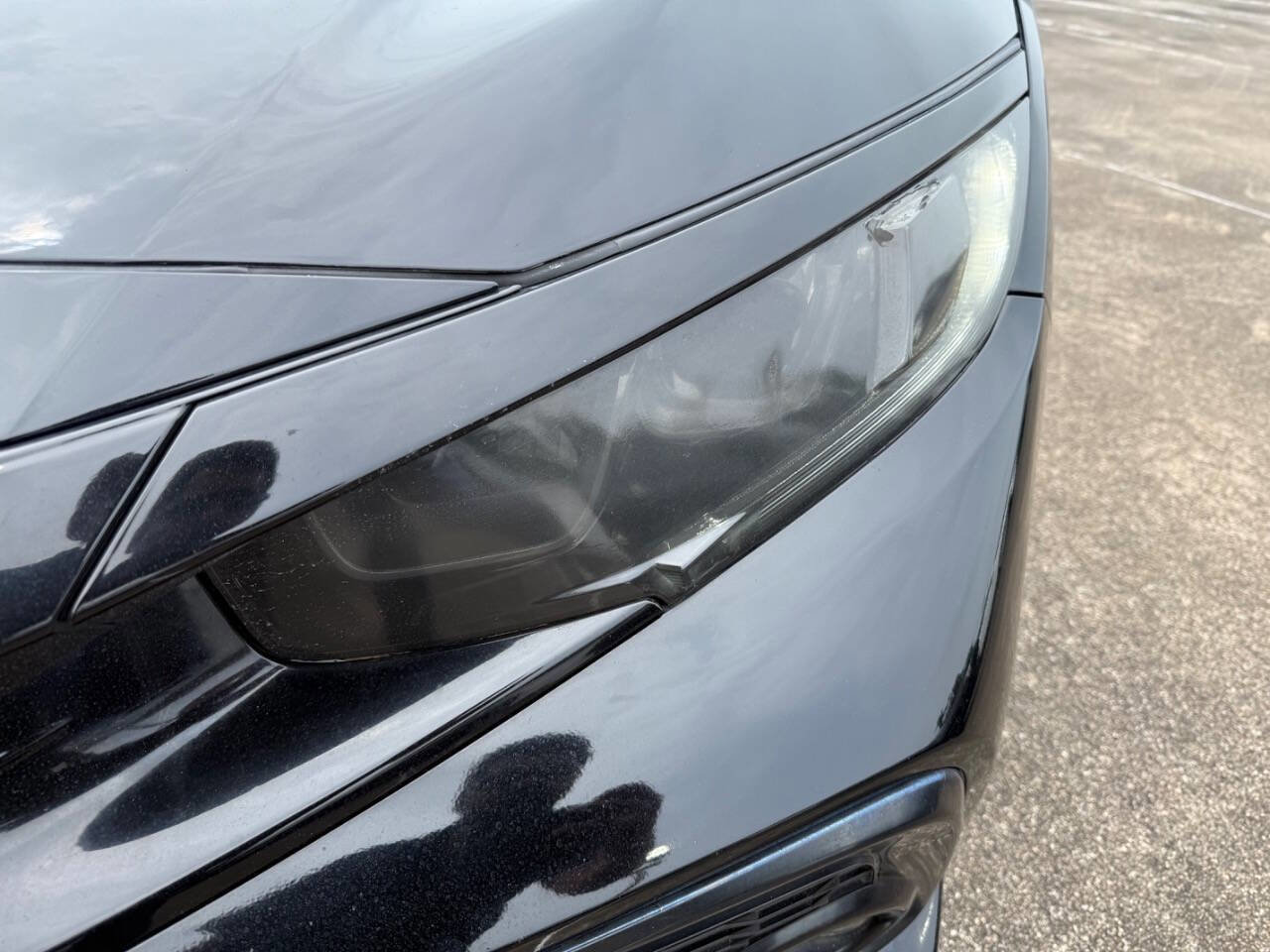 Used 2019 Honda Civic EX image 11