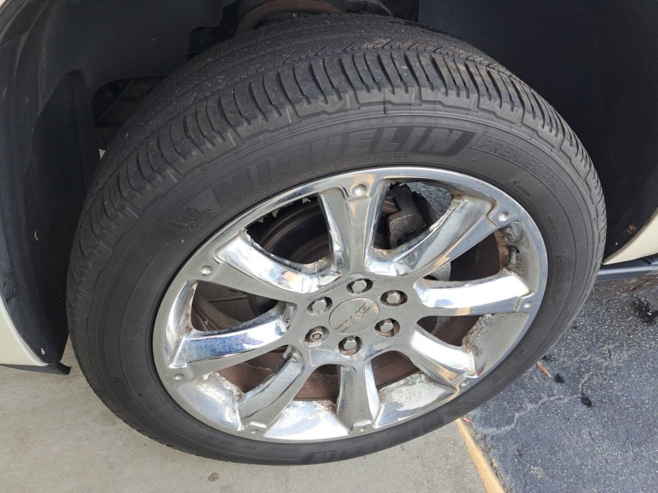 Used 2013 GMC Yukon Denali AWD/4WD image 21