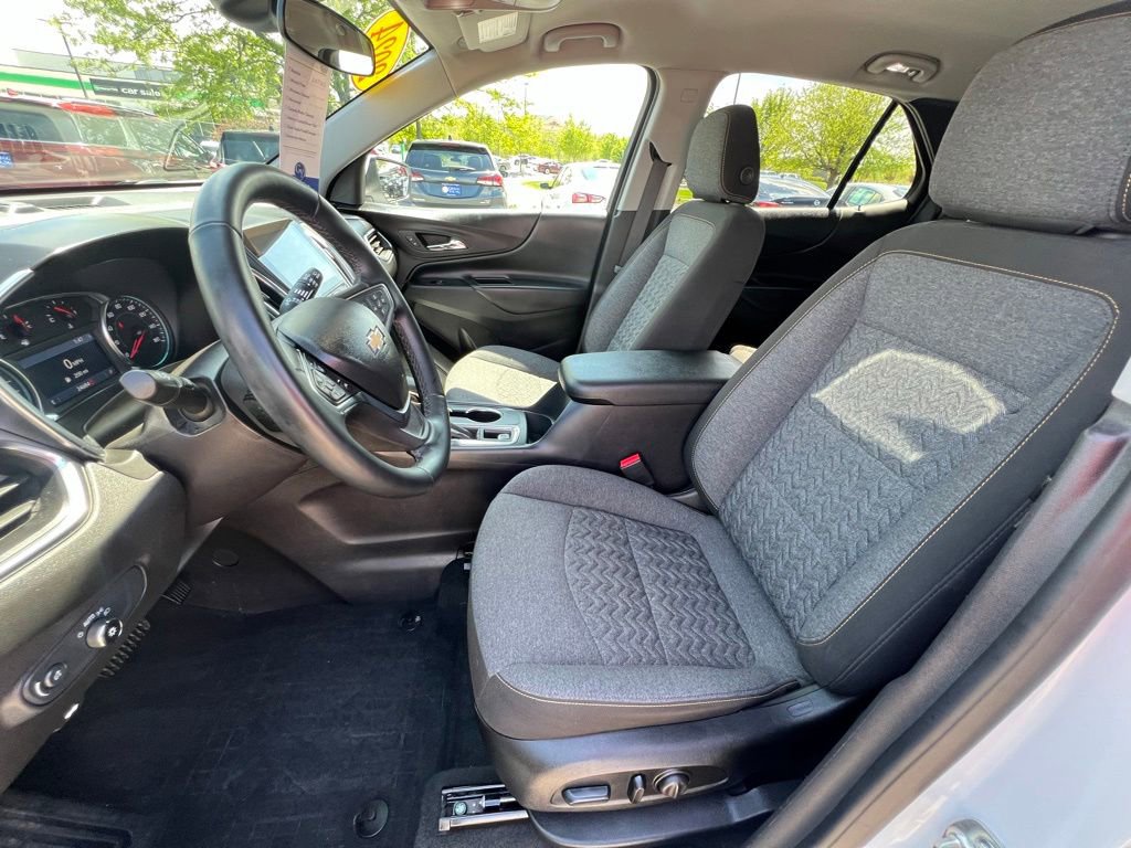 Used 2024 Chevrolet Equinox LT AWD/4WD image 19