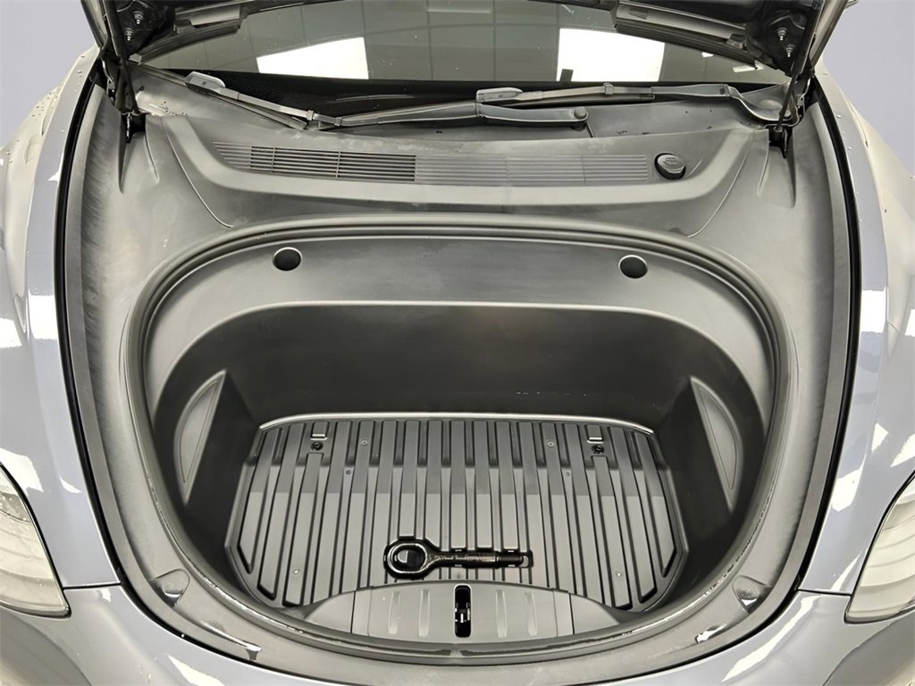 Used 2022 Tesla Model 3 Long Range image 16