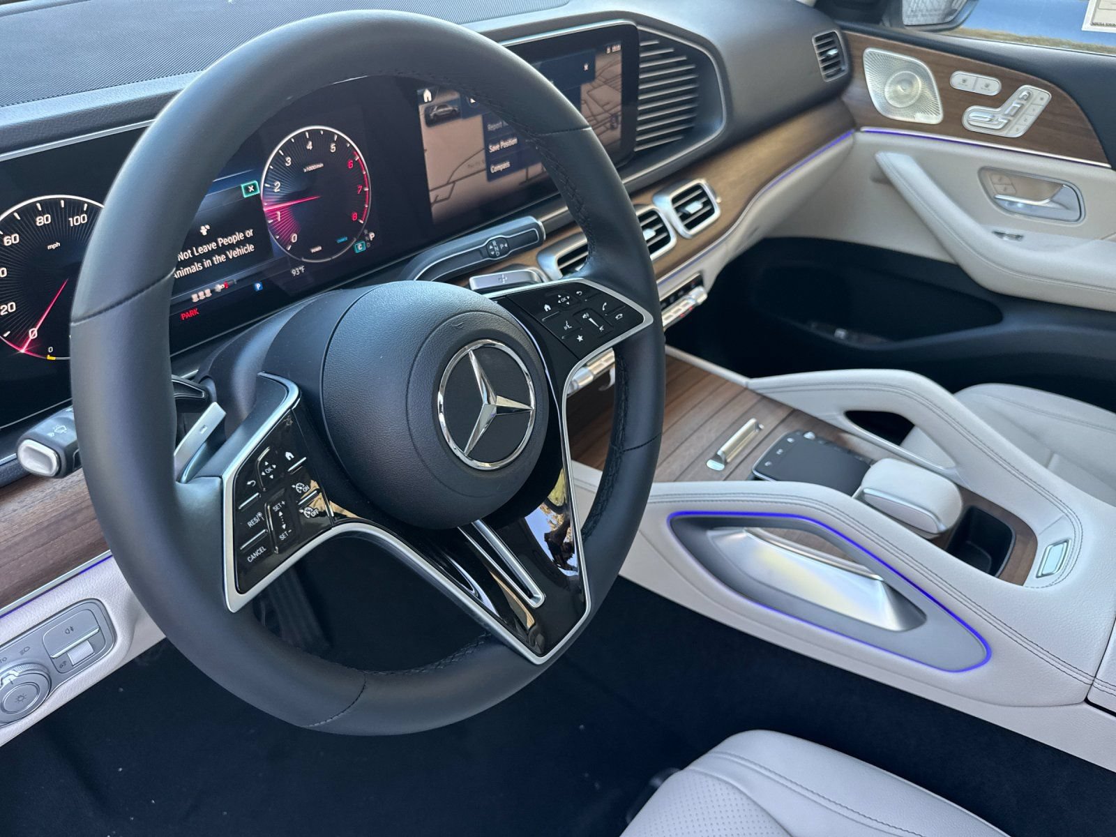 New 2026 Mercedes-Benz GLE 450 4MATIC image 10