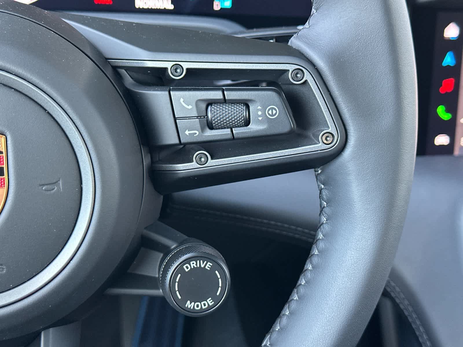 New 2026 Porsche Taycan AWD/4WD image 28