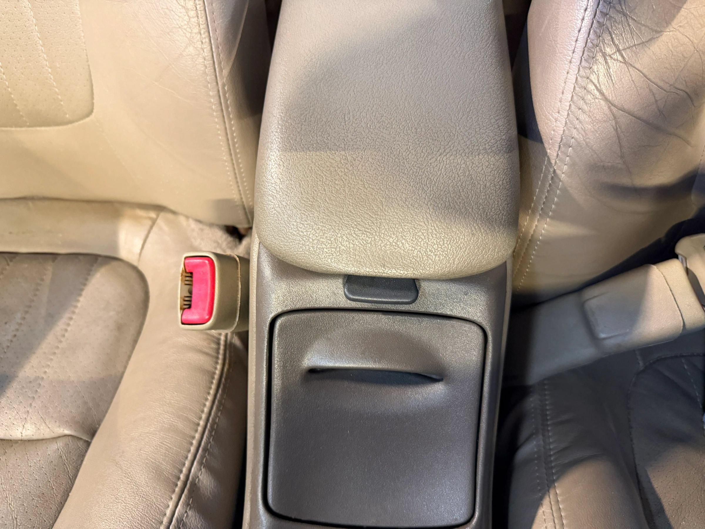 Used 2000 Pontiac Grand Prix GT w/ Opt Pkg FWD image 23