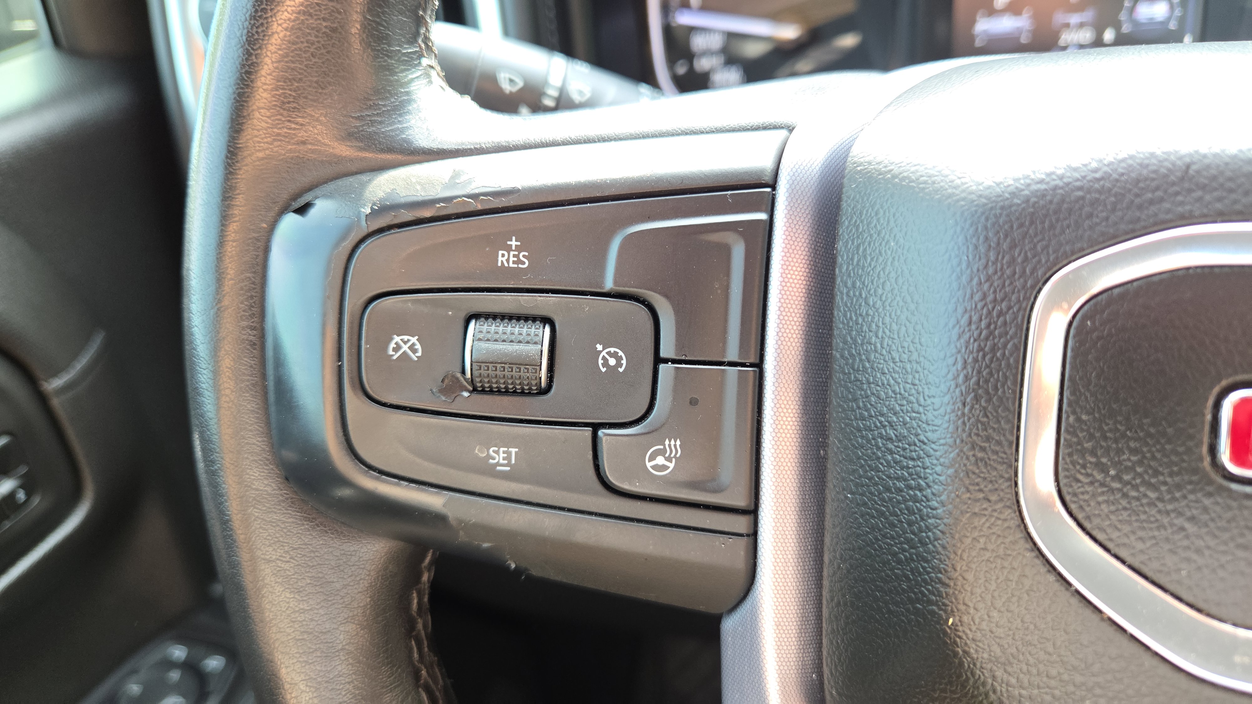 Used 2021 GMC Sierra 1500 SLT w/ SLT Convenience Package image 30