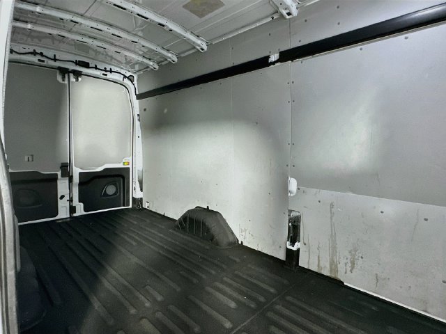 Used 2024 Ford Transit 250 148 High Roof Extended AWD image 17