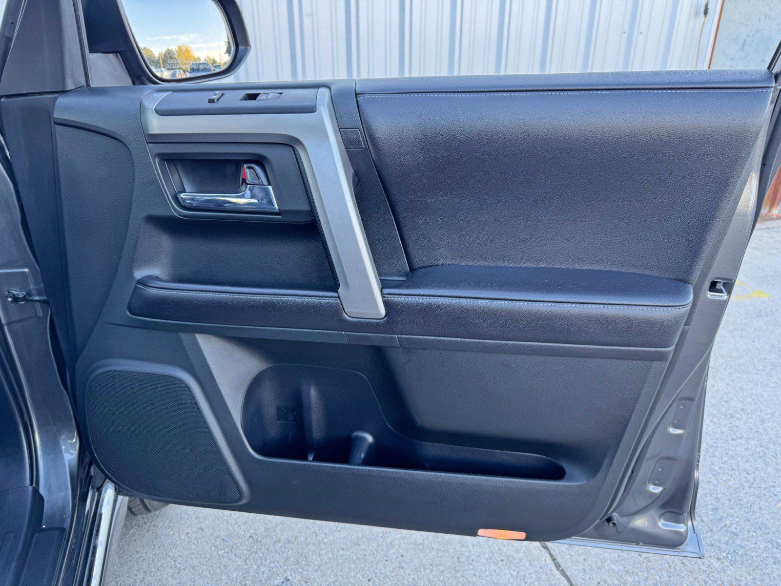 Used 2016 Toyota 4Runner Limited AWD/4WD image 42