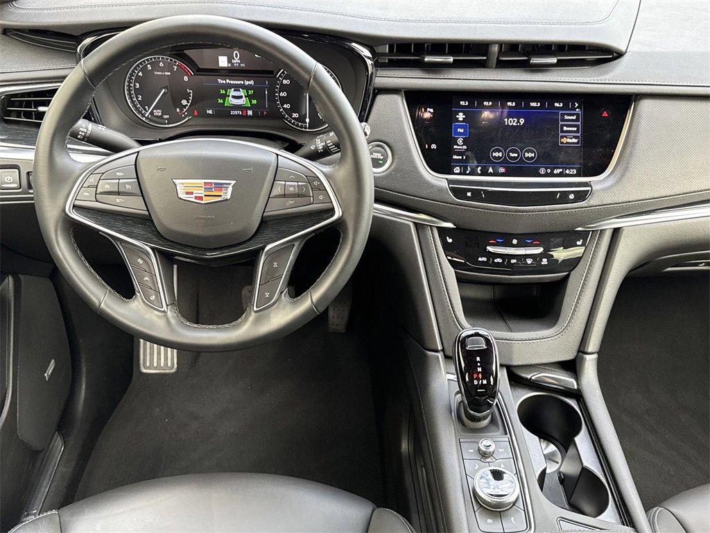 Certified 2025 Cadillac XT5 Premium Luxury image 23