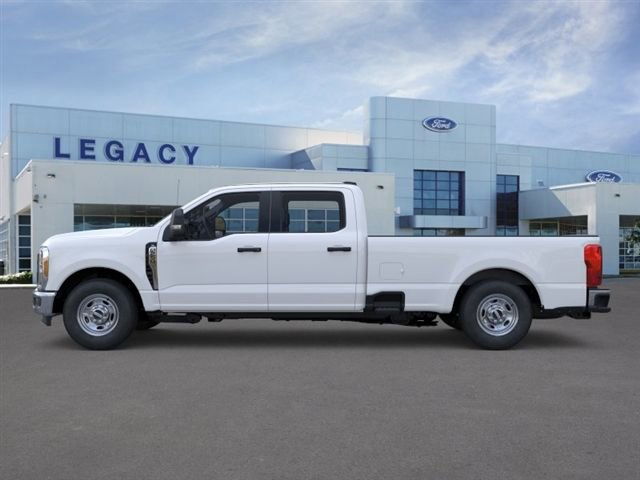 New 2026 Ford F250 XL image 3
