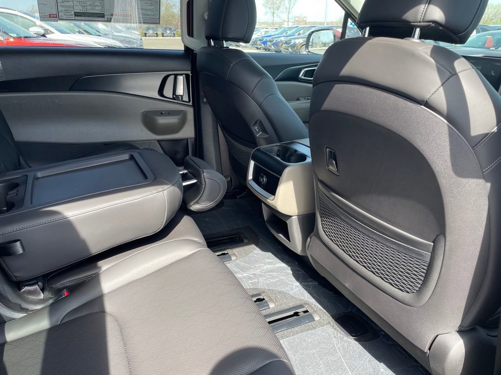 New 2026 Kia Carnival image 26