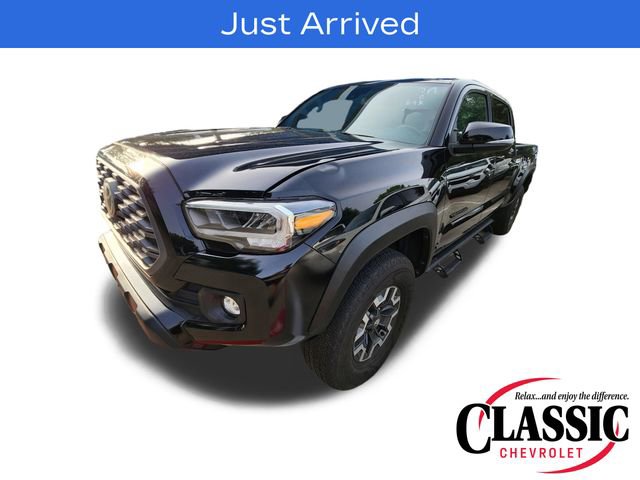 Used 2021 Toyota Tacoma TRD Off-Road w/ Technology Package AWD/4WD image 4