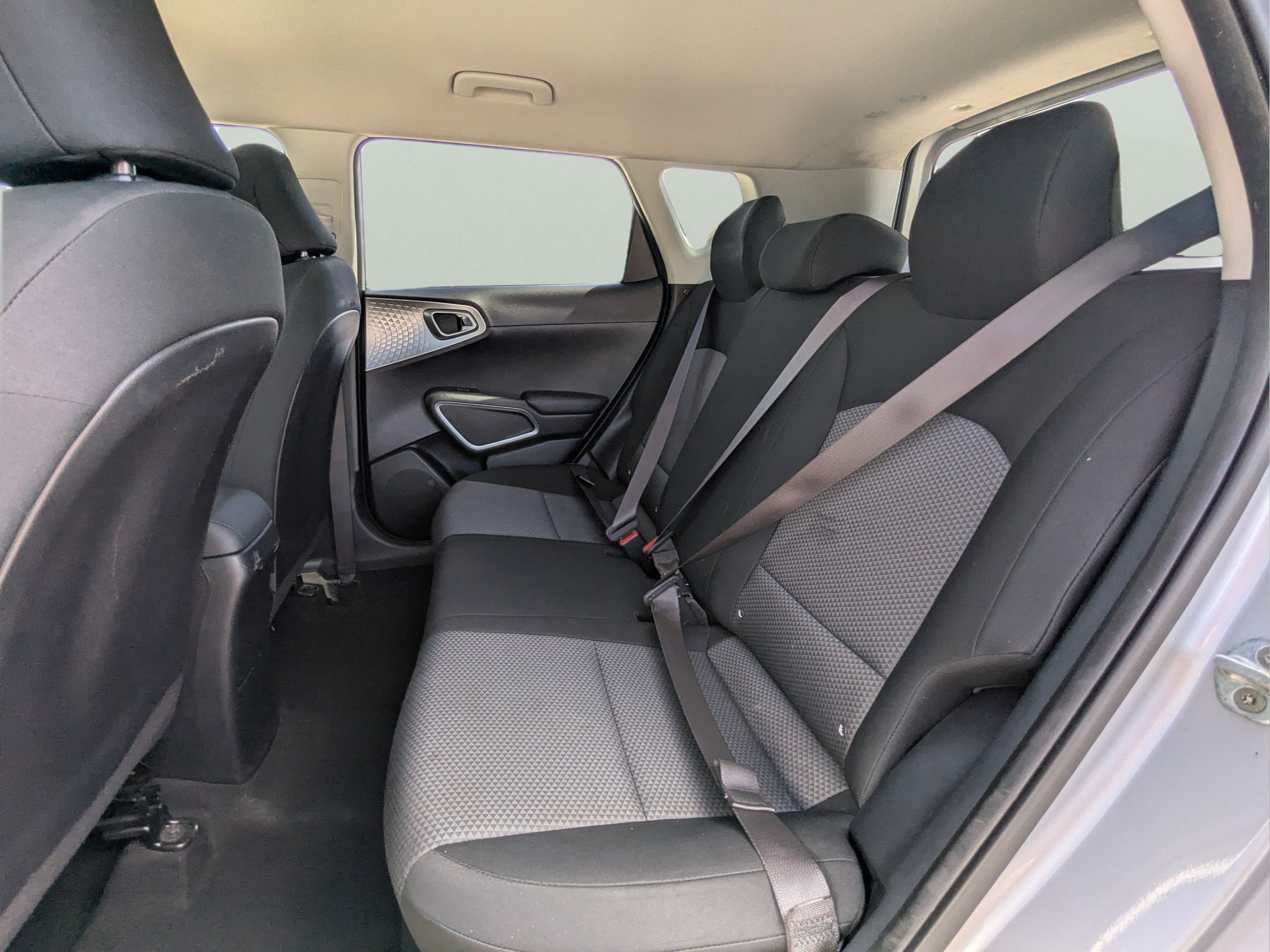 Used 2020 Kia Soul LX FWD image 11