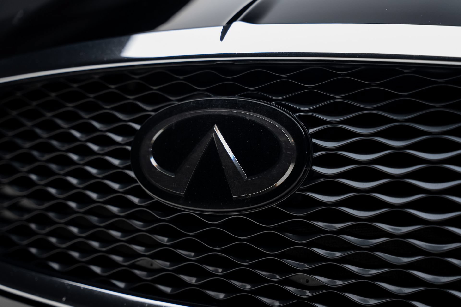 Used 2019 INFINITI Q60 3.0t Luxe AWD/4WD image 13