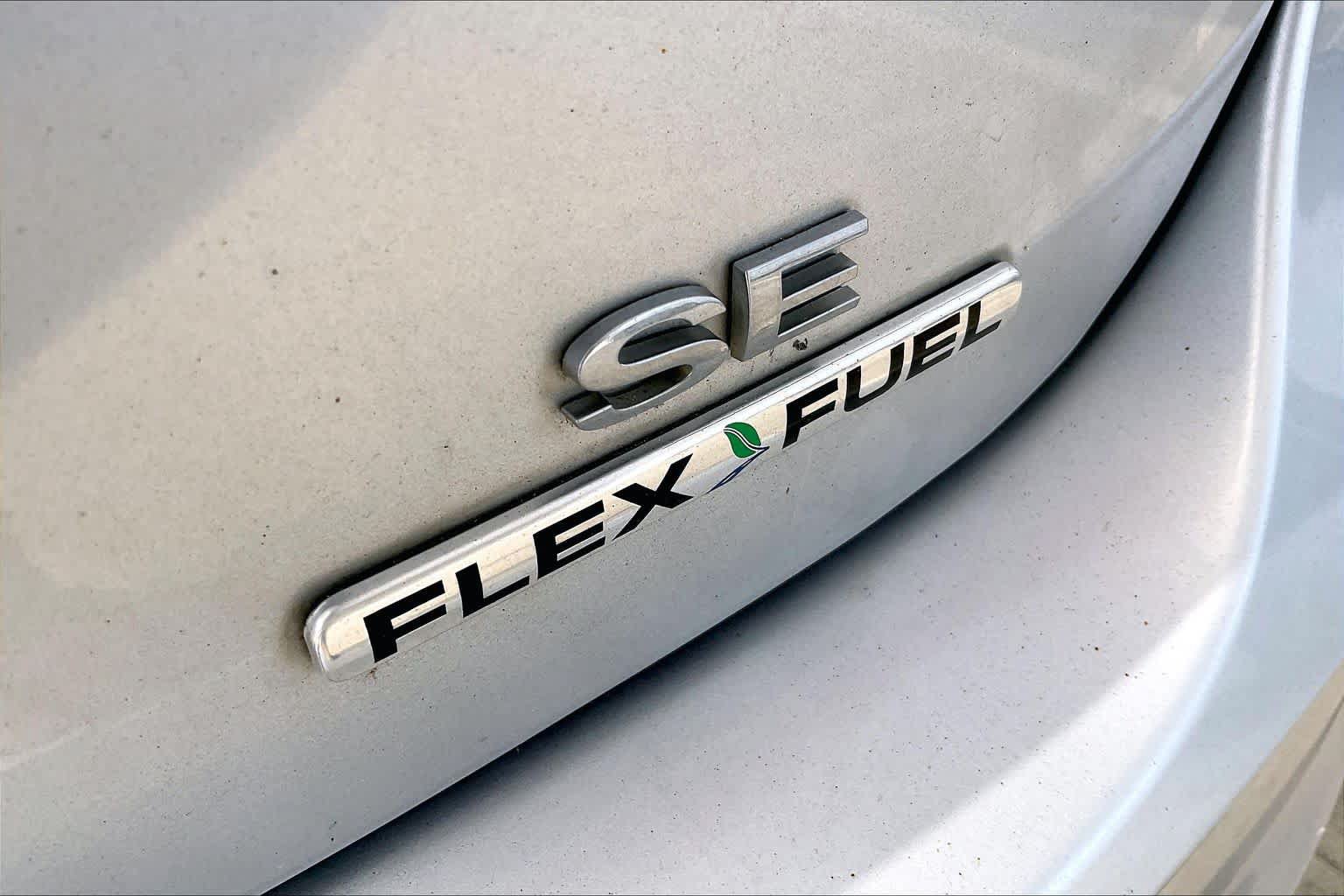 Used 2014 Ford Focus SE FWD image 30