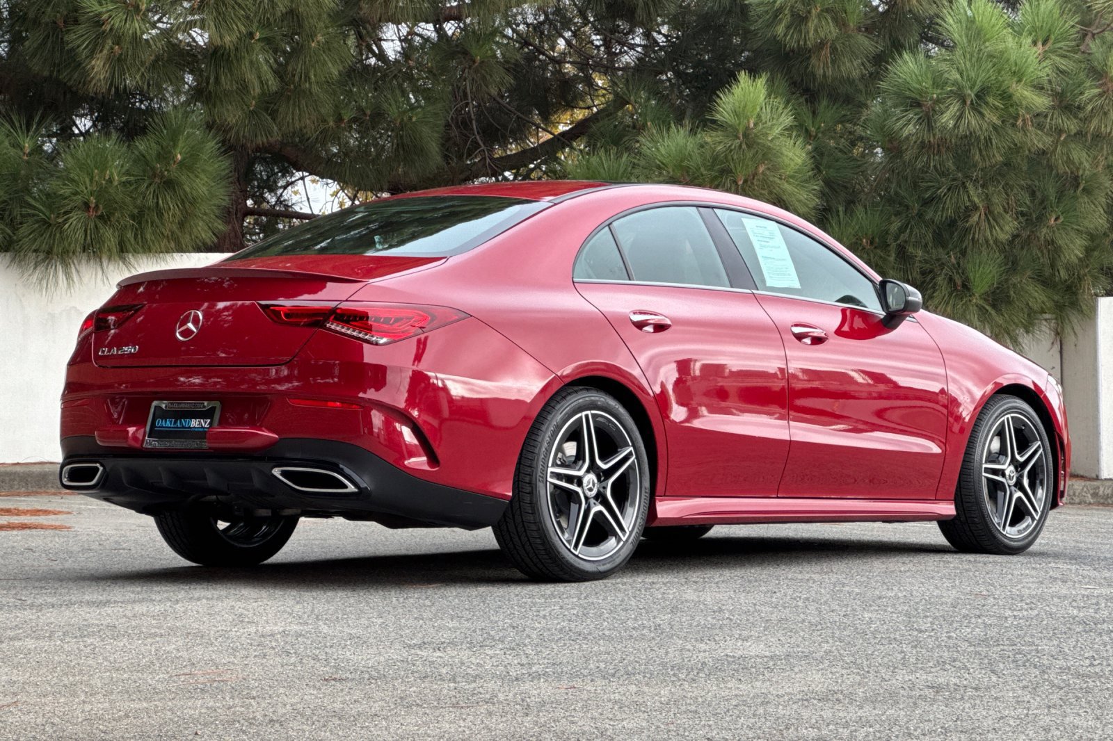 Used 2022 Mercedes-Benz CLA 250 image 4
