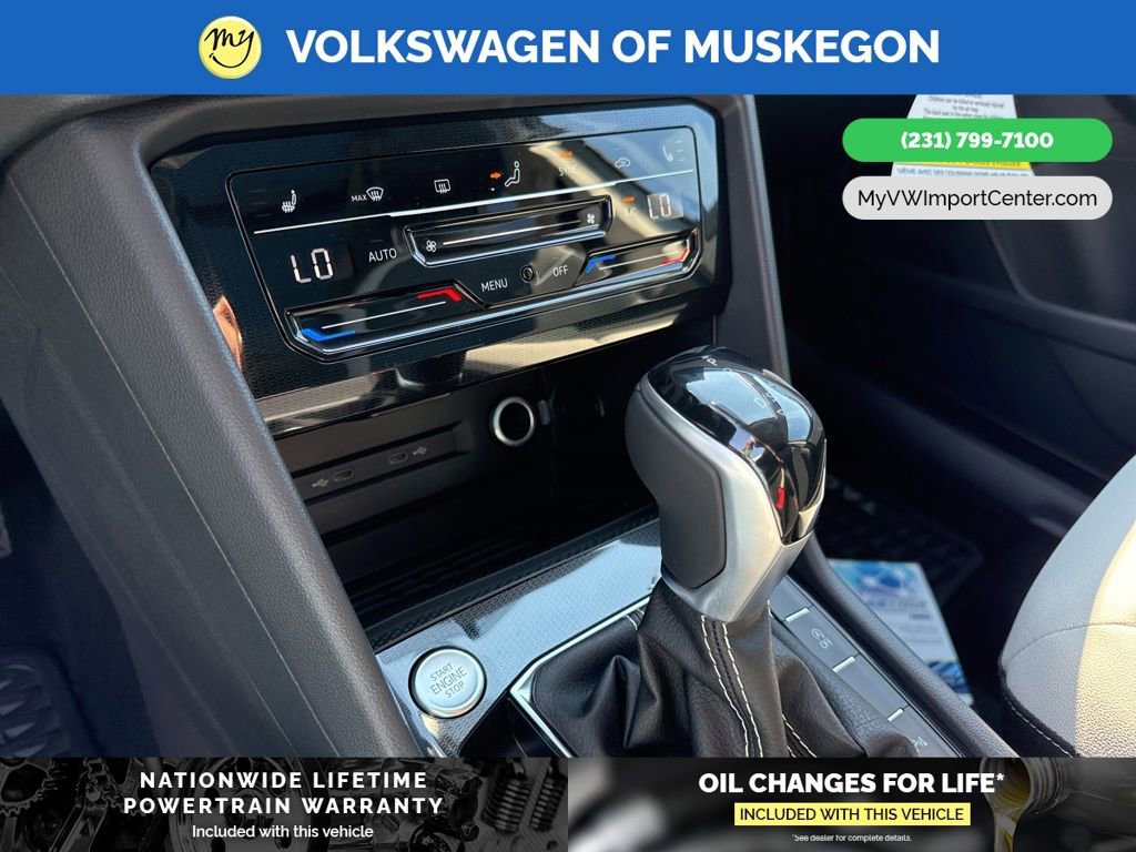New 2025 Volkswagen Taos SE image 19