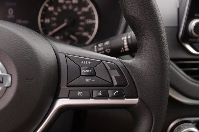 Used 2022 Nissan Altima 2.5 SV image 12