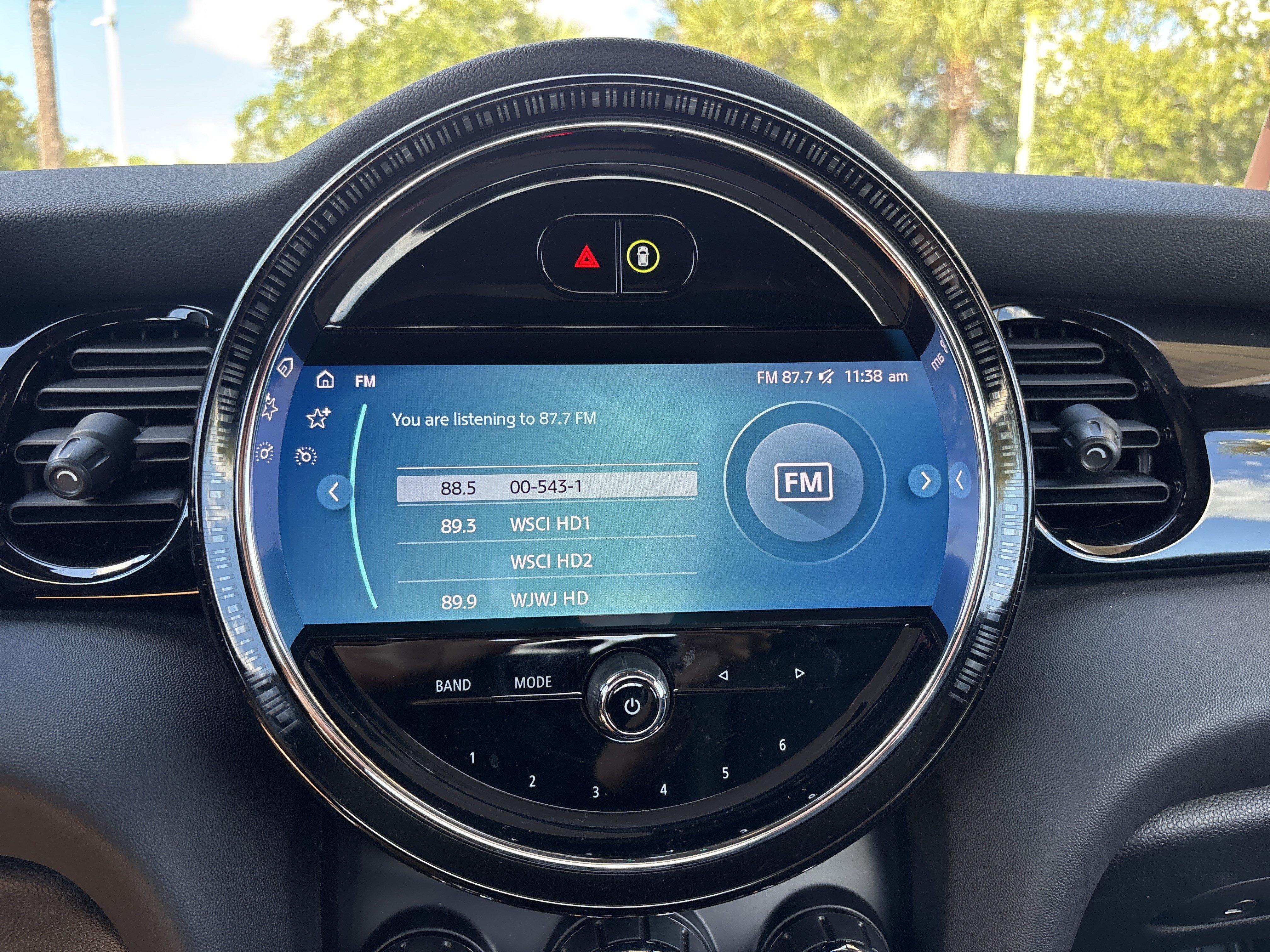 Certified 2024 MINI Cooper S FWD image 23