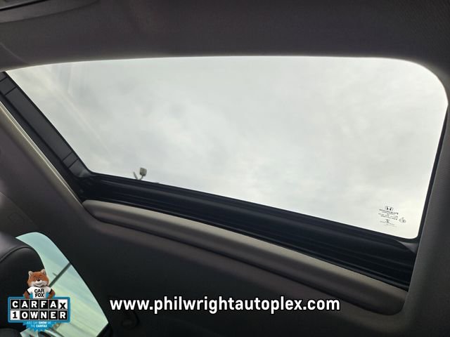 Used 2021 Honda Accord Touring image 10