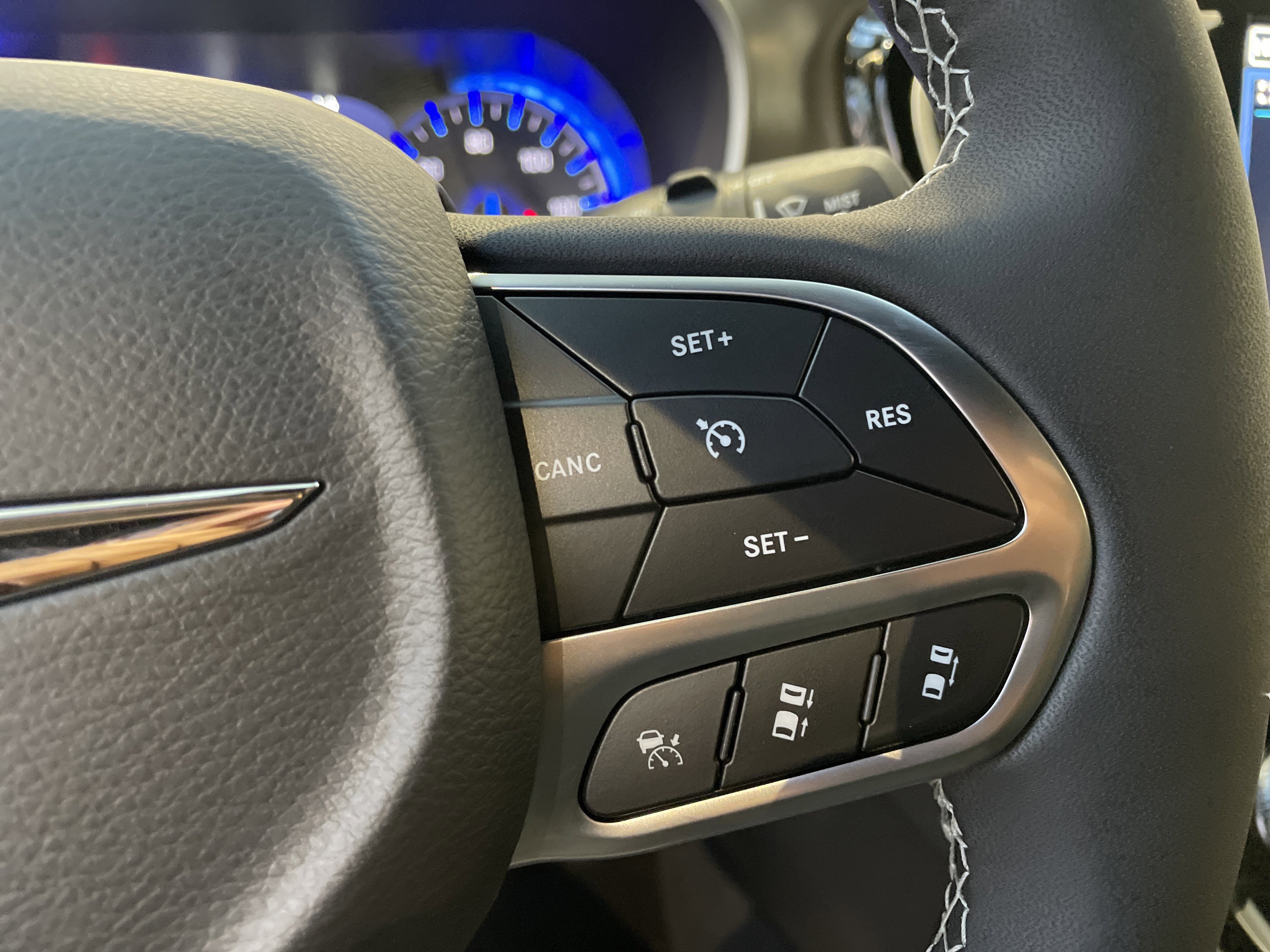 New 2026 Chrysler Pacifica Select image 20