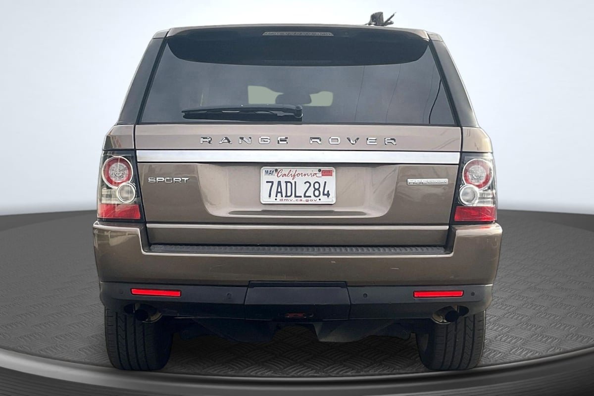 Used 2013 Land Rover Range Rover Sport HSE LUX AWD/4WD image 4