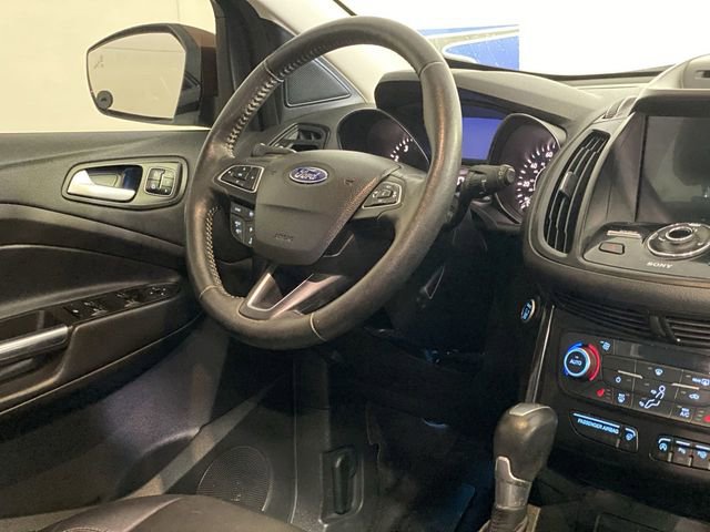 Used 2017 Ford Escape Titanium w/ Equipment Group 301A AWD/4WD image 10