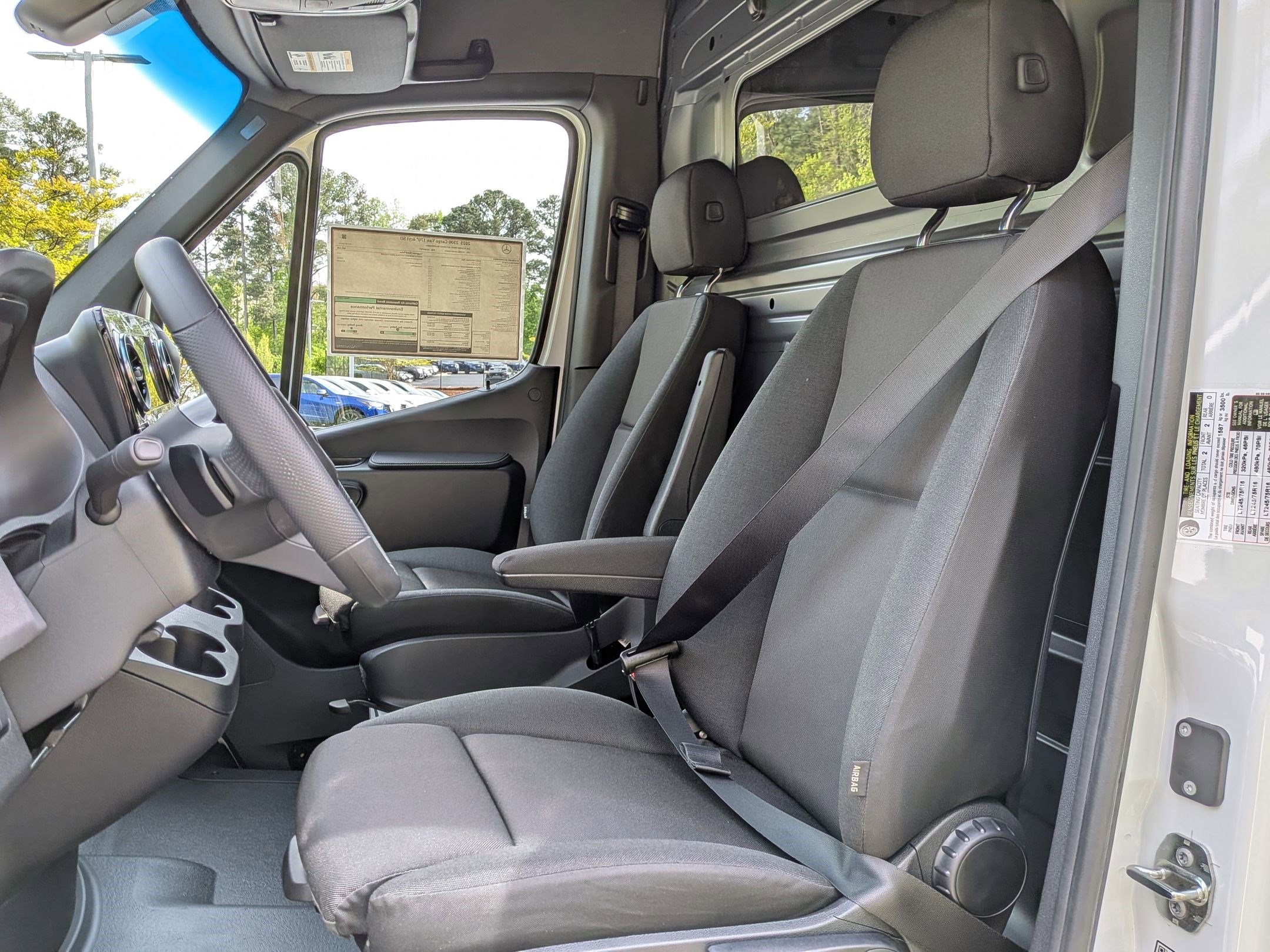 New 2025 Mercedes-Benz Sprinter 2500 image 17