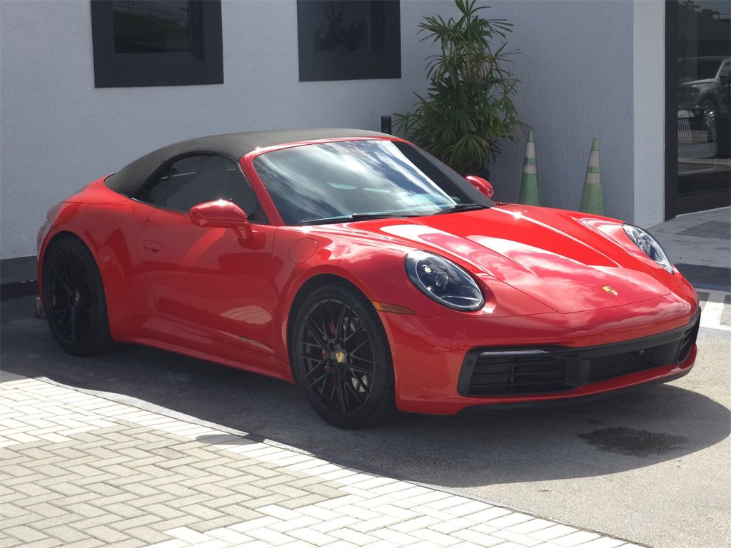 Used 2023 Porsche 911 Carrera S image 3