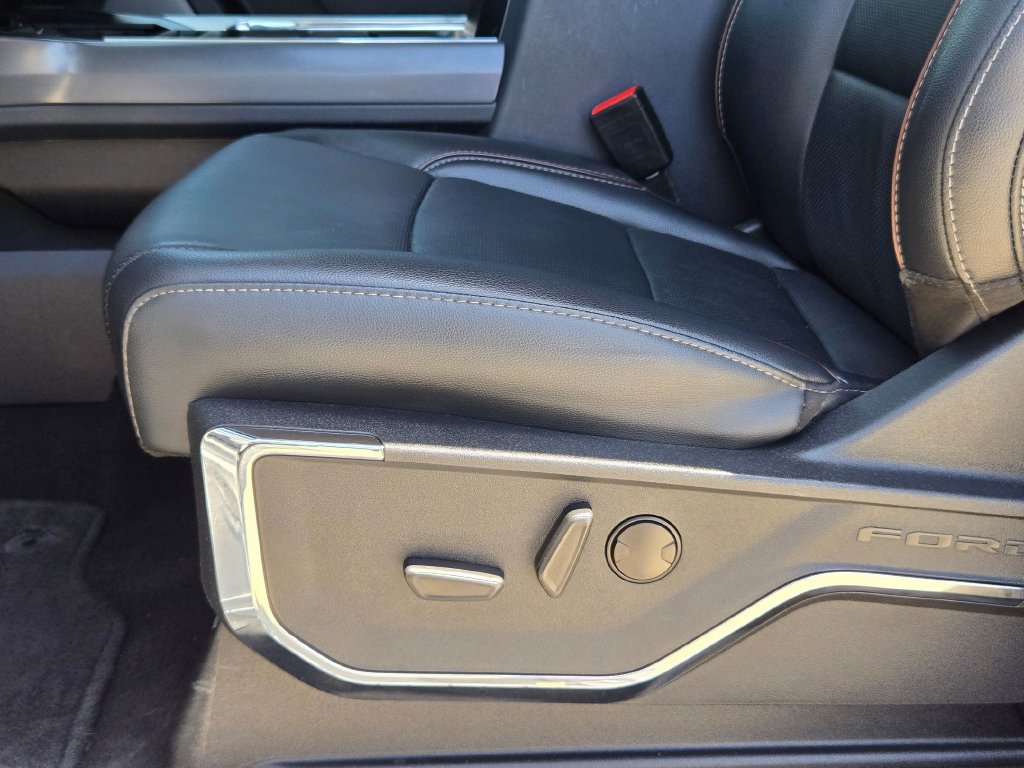 Used 2024 Ford F250 Lariat AWD/4WD image 14