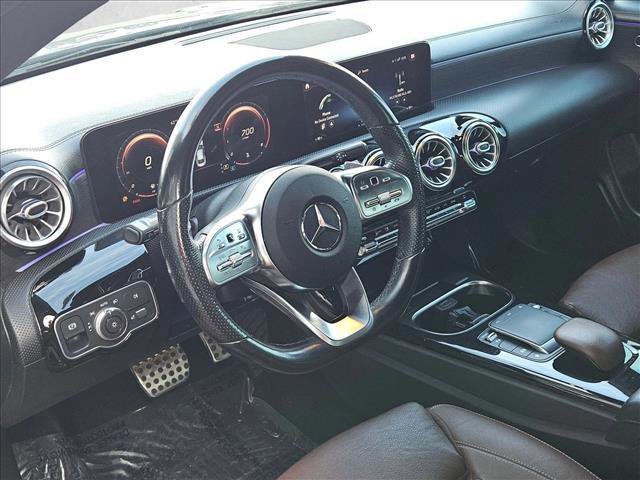 Used 2021 Mercedes-Benz CLA 250 image 10