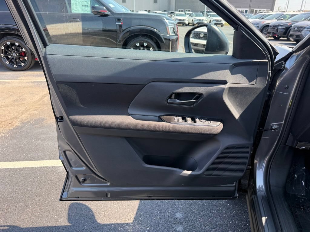 New 2026 Nissan Kicks S FWD image 16