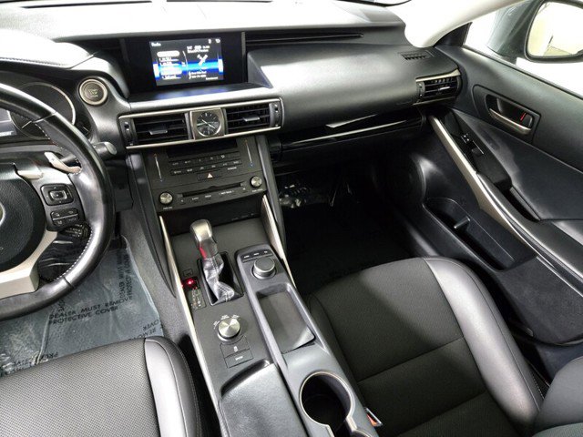 Certified 2020 Lexus IS 300 image 18