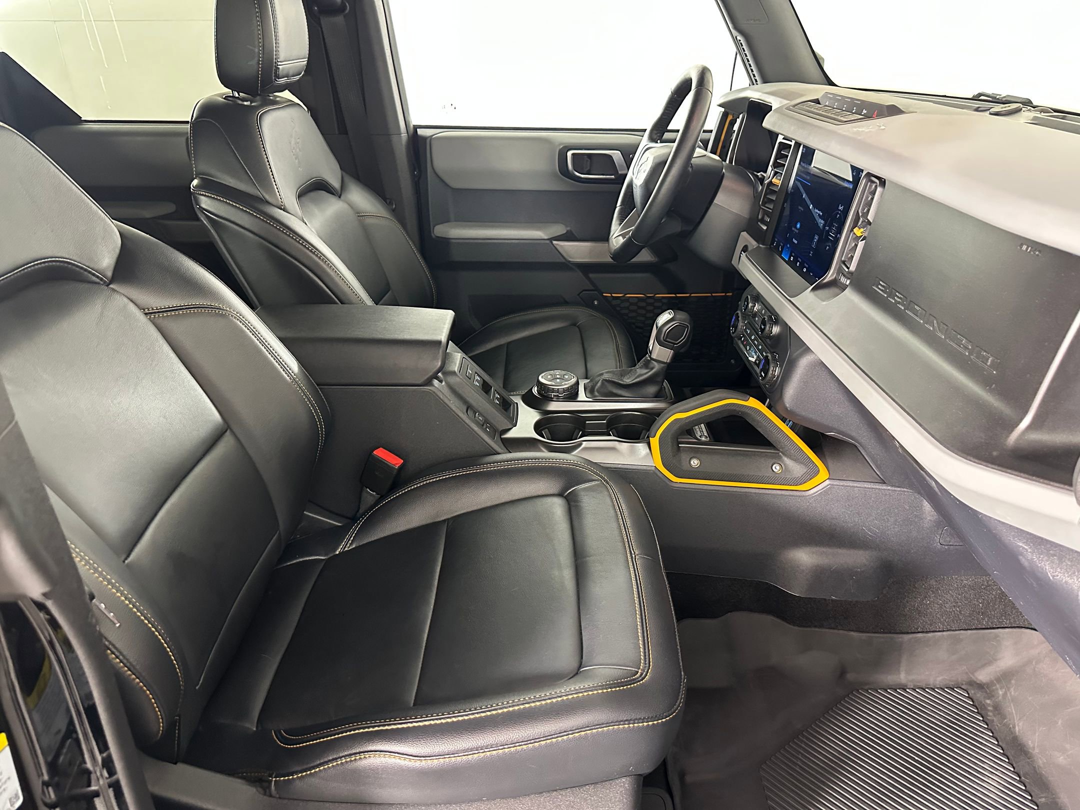 Used 2023 Ford Bronco Badlands image 22